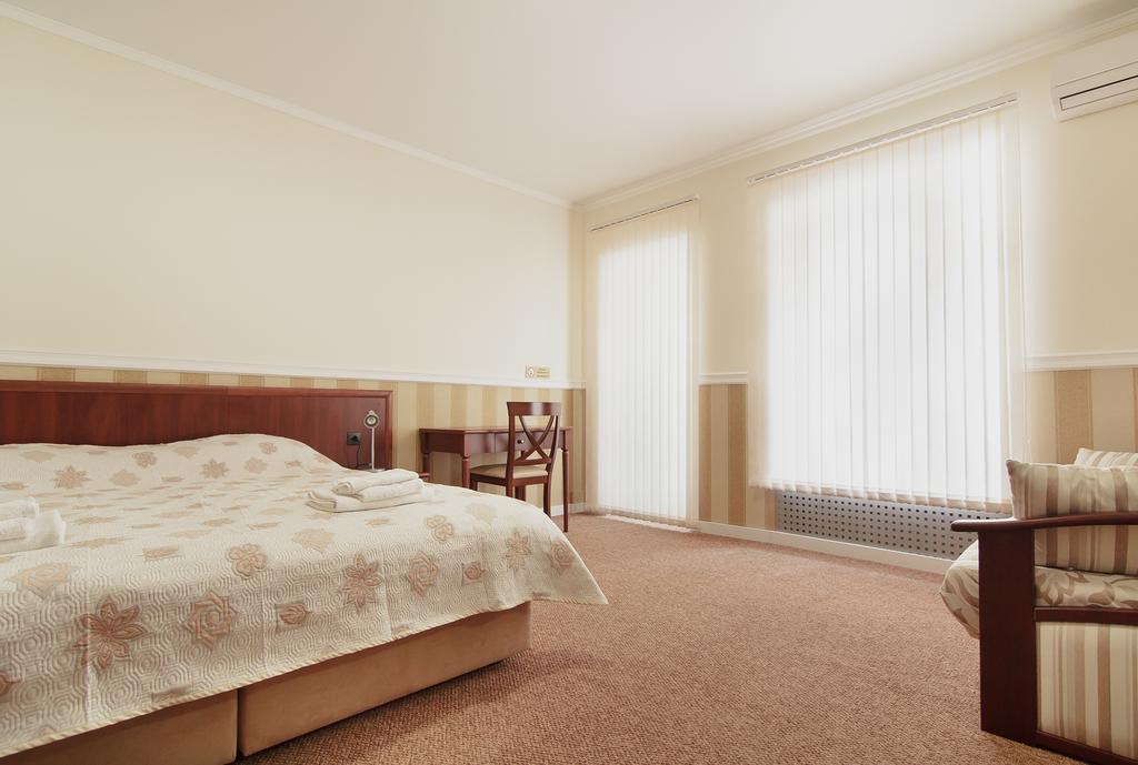 Consul Hotel Консул Odesa Room photo